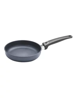 Woll Diamond Lite Fixed Handle Conventional Frypan 20cm