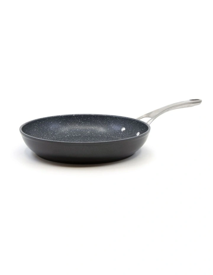Salt&pepper Tan-Ium Fry Pan 24cm