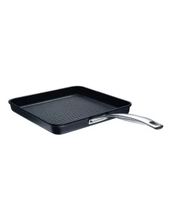 Le Creuset TNS 28cm Square Grill Pan With Helper Handle