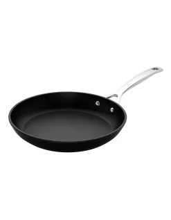 Le Creuset TNS 30cm Shallow Frypan