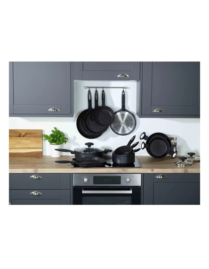 Zyliss Ultimate Forged Frying Pan 20cm In Black - Image 4