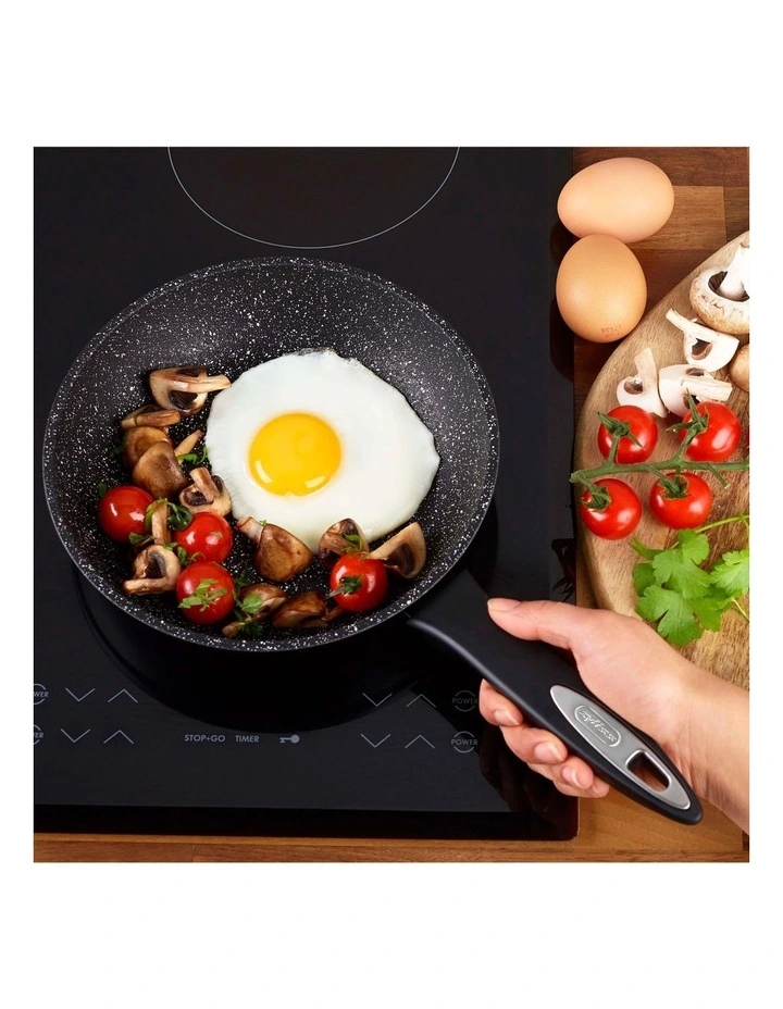Zyliss Ultimate Forged Frying Pan 20cm In Black - Image 6