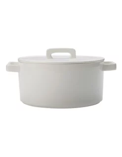 Maxwell & Williams 2.6L Round Casserole White