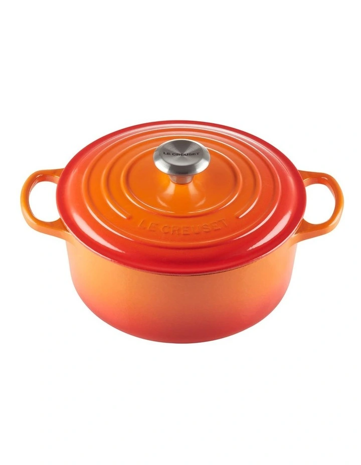 Le Creuset Signature Round Casserole 24cm/4.2Lt In Volcanic