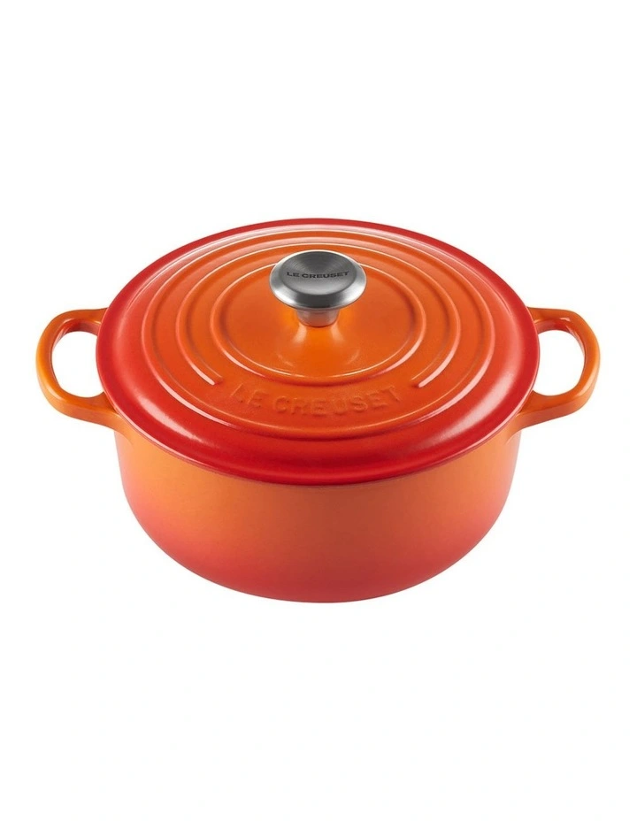 Le Creuset Signature Round Casserole 20cm/2.4Lt In Volcanic