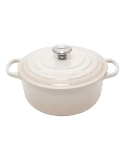 Le Creuset Signature Round Casserole 24cm Meringue