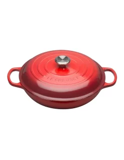 Le Creuset Signature 30cm Cast Iron Shallow Casserole Red