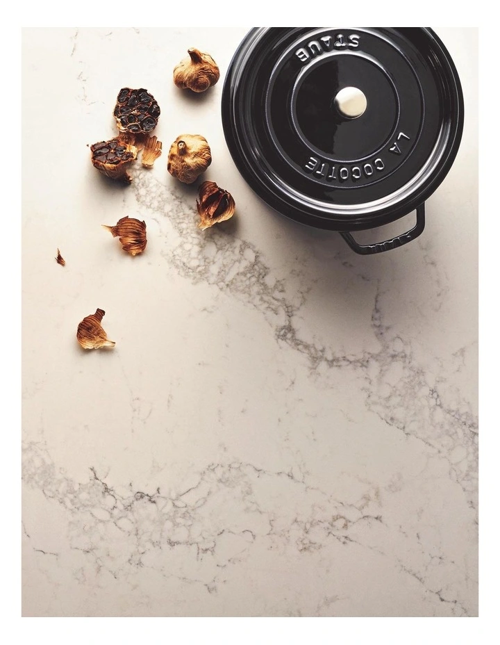 Staub 18cm/1.7L Round Cocotte Black Staub 18cm/1.7L Round Cocotte Black -ALL CLAD Shop unnamed file 2219