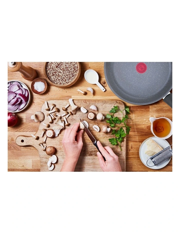 Tefal Healthy Chef Non-stick Induction 28cm Frypan - Image 4